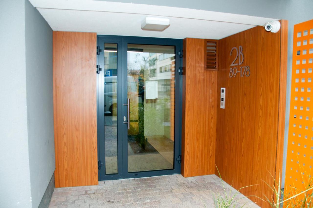Apartament Cybernetyki Mokotow Varsavia Esterno foto