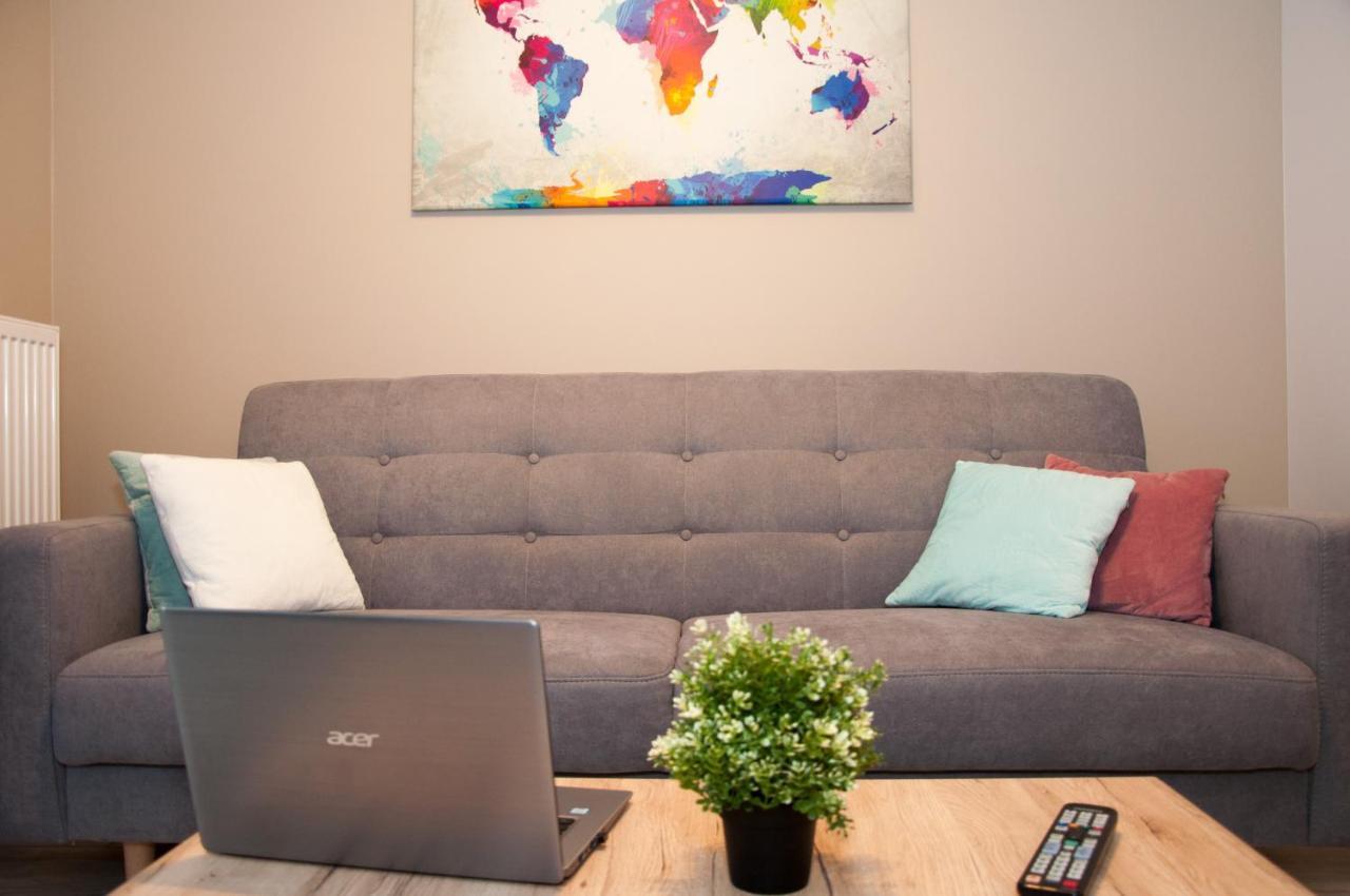 Apartament Cybernetyki Mokotow Varsavia Esterno foto